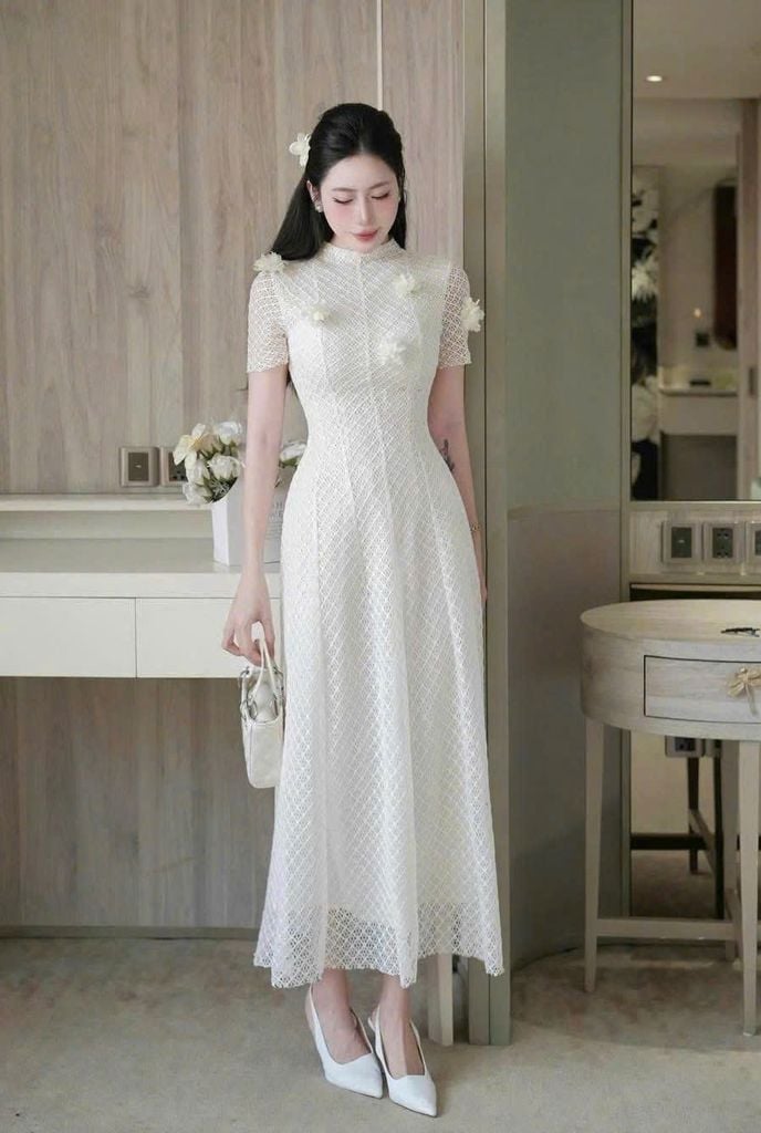 VRA0638-Đầm ren body đính hoa CC