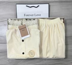 VGU0417-Set áo sát nách phối viền ren, CV dài Kem Vàng (kèm dây cột eo)