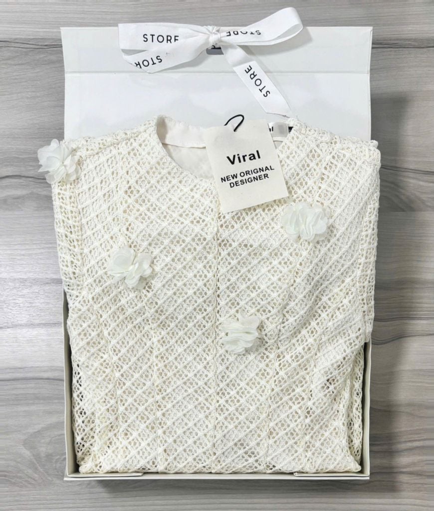 VRA0638-Đầm ren body đính hoa CC