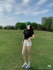 VGU0413-Set áo thun đen in chữ, quần short trắng (2 món)