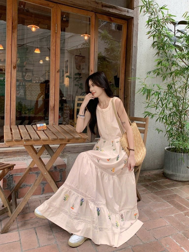 VRA0634-Đầm suông phối ren CC Kem