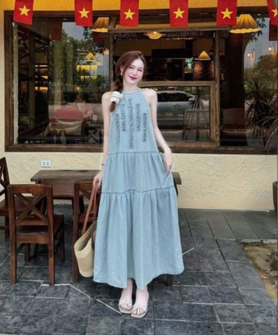 VGU0467-Đầm Jean suông cổ yếm ngực bèo X.Nhạt