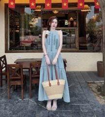 VGU0467-Đầm Jean suông cổ yếm ngực bèo X.Nhạt