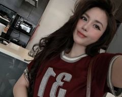 VGU0480-Set áo phối viền số 31, quần short thêu chữ Đỏ
