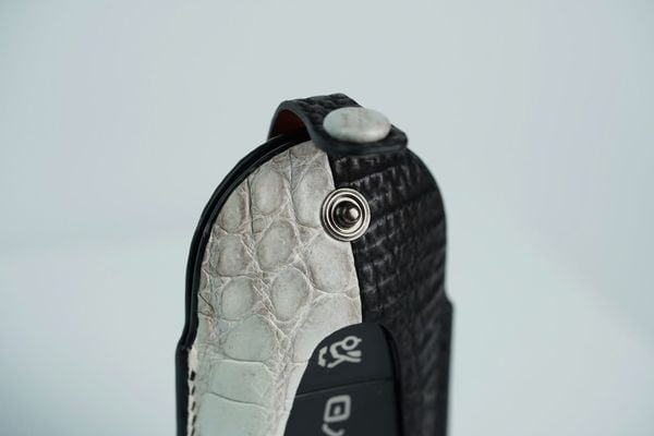  Bao Da Chìa Khóa Mercedes - Da Black Shark Skin và Himalaya Leather 