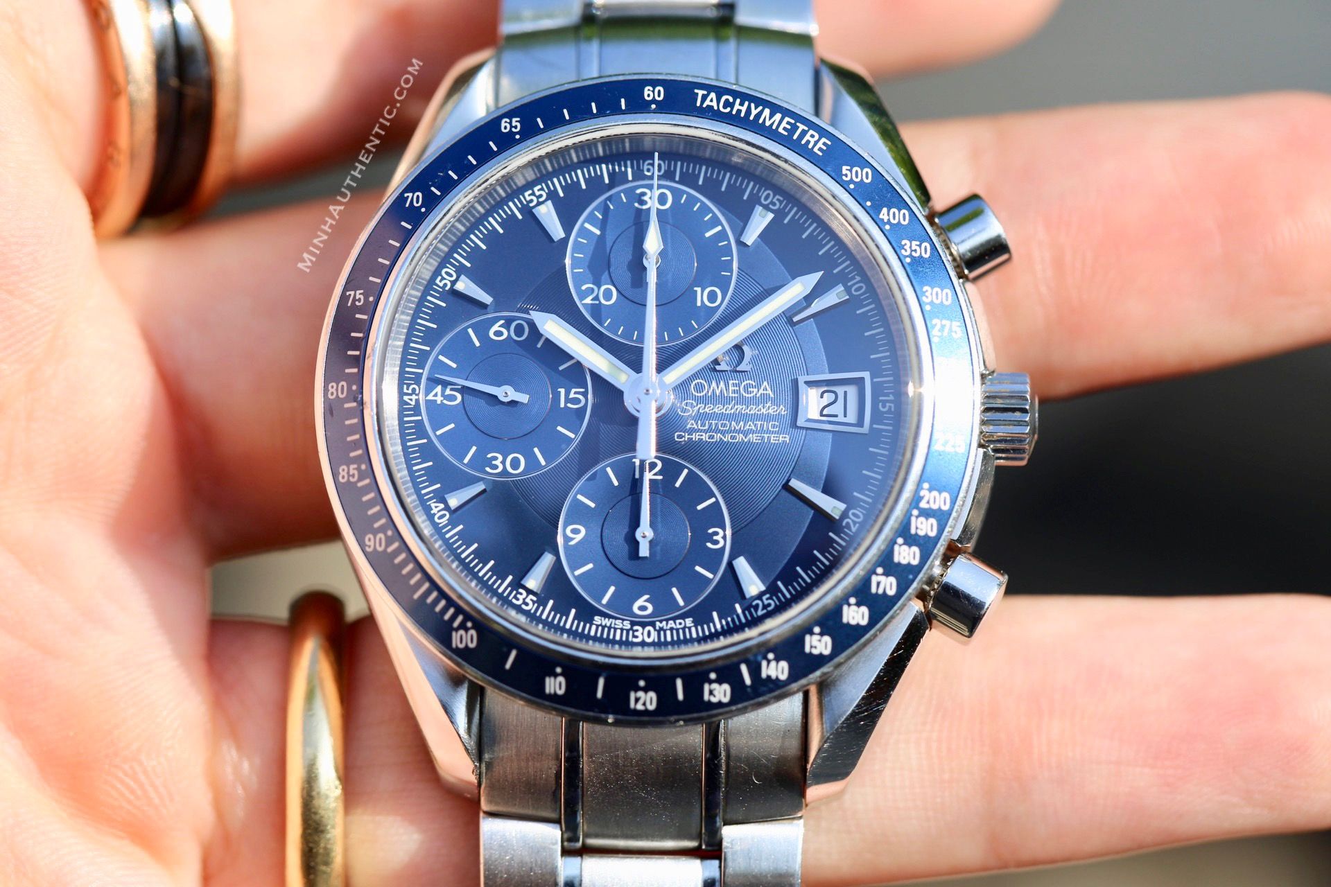 Omega Speedmaster Date Blue Dial Automatic 3212.80.00 â Minh Authentic