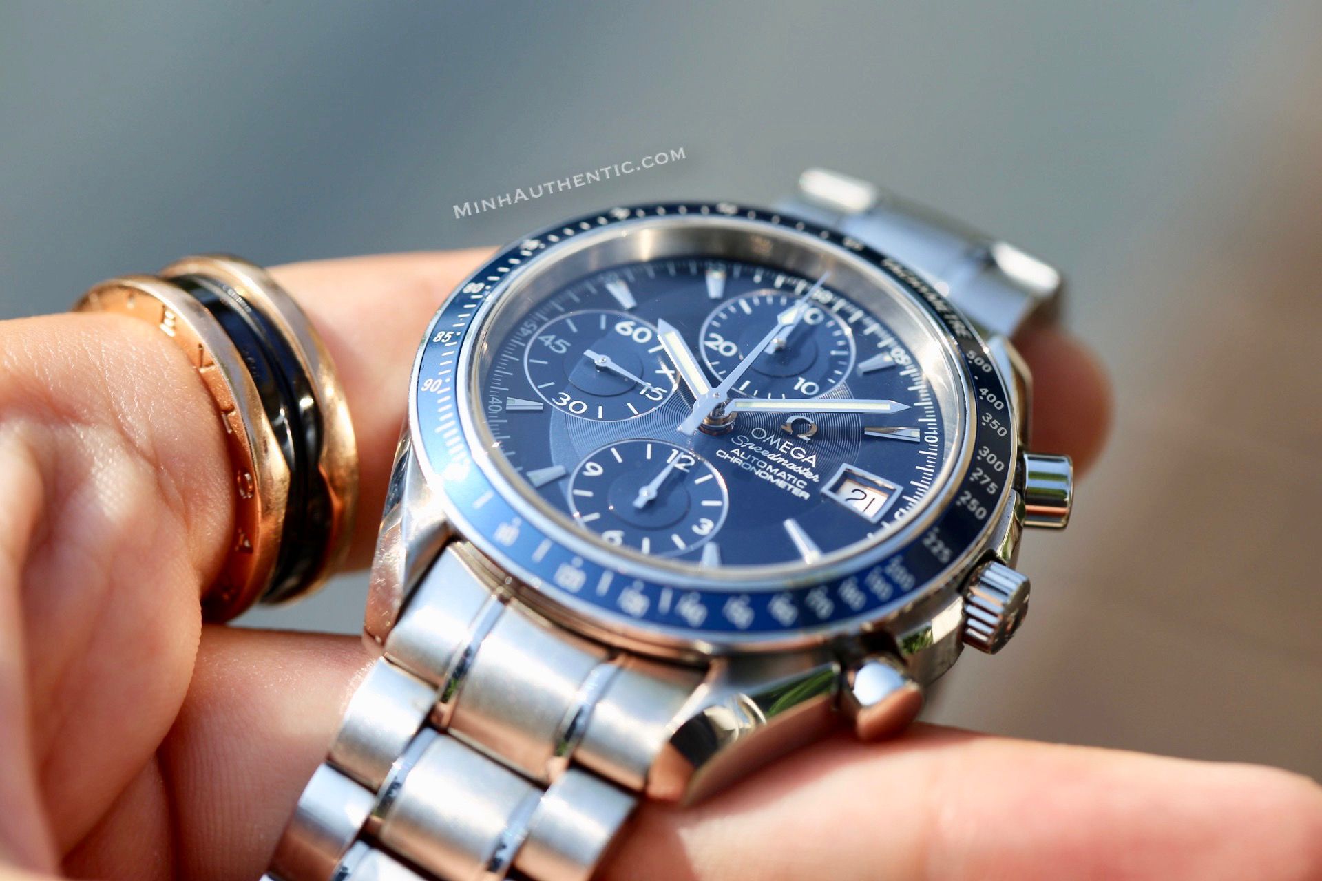 omega speedmaster professional blue dial