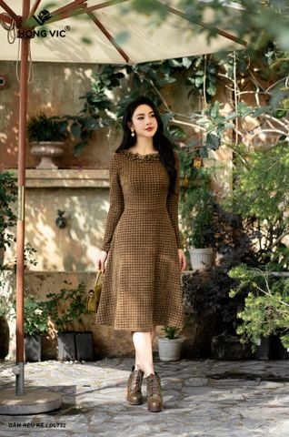 Đầm rêu kẻ DL732