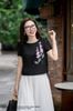 Áo croptop đen hoa thiên hương hồng SM699
