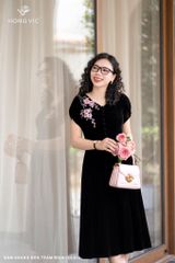 Đầm nhung đen trâm bích DL918