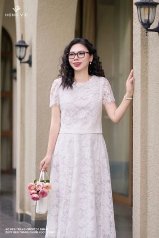 Áo ren trắng croptop SM841