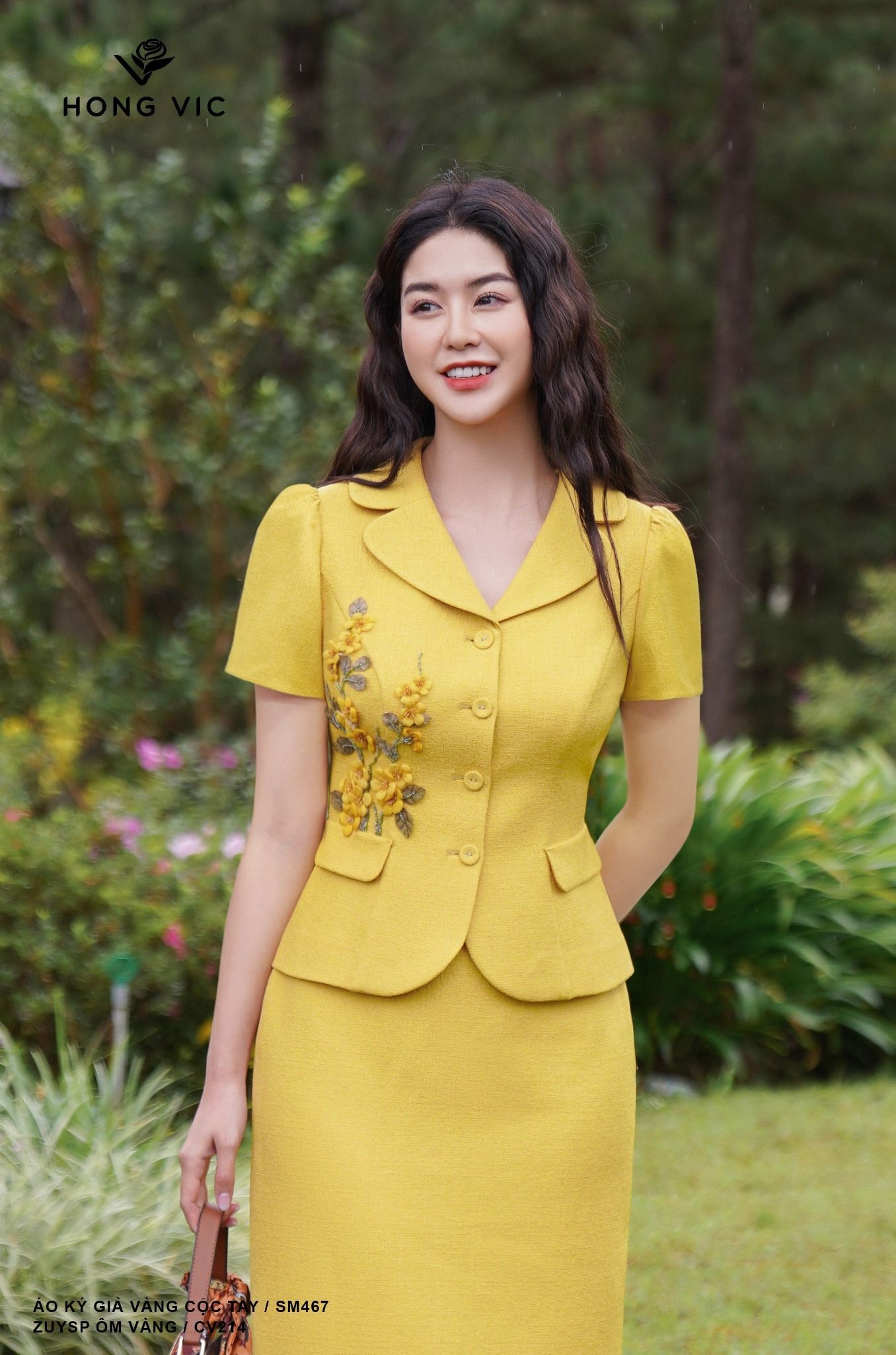 Bộ Vest nữ ngắn tay quần ống cộc  Hanyza Store