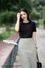 Áo cotton đen suông đính hoa đào SM513_basic