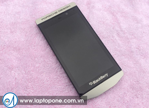 10 mua dien thoai Blackberry P9982 gia cao (4)
