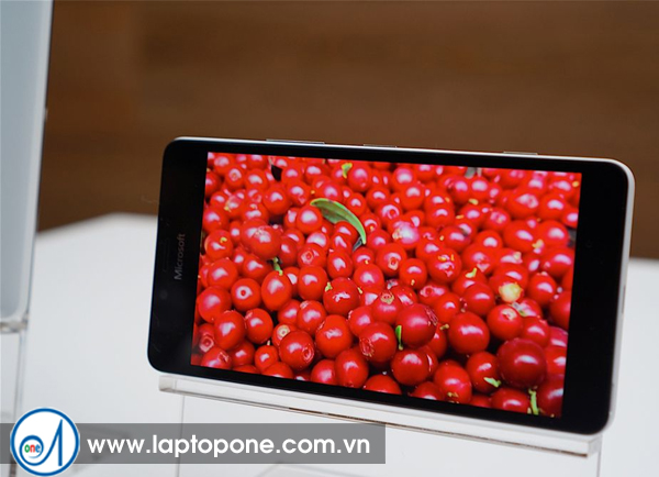 11 mua dien thoai Lumia 950XL gia cao (4)