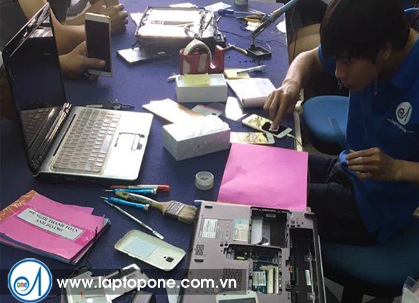 Mua điện thoại LG cũ giá cao