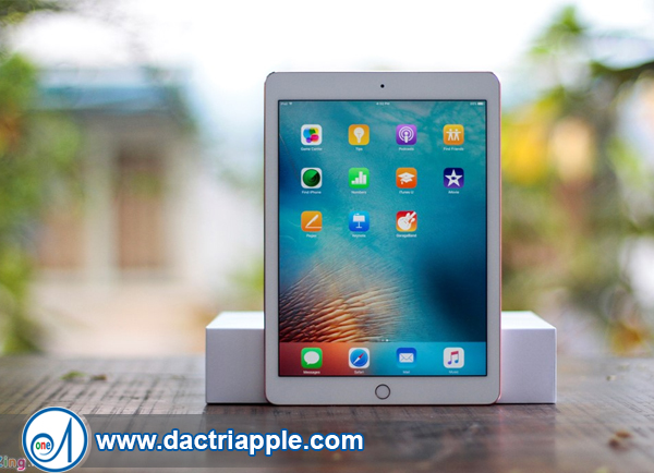 2-cua-hang-ban-ipad-pro-cu-gia-re-1