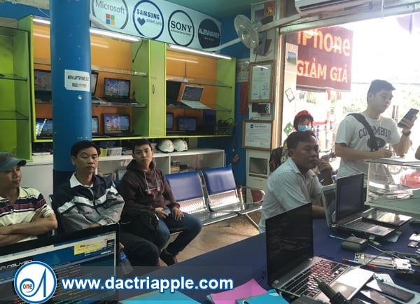 Thay pin iPhone 7 quận 5 Thay pin iPhone 7 quận 5