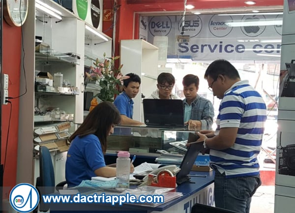 Thay pin iPhone SE quận 11 Thay pin iPhone SE quận 11