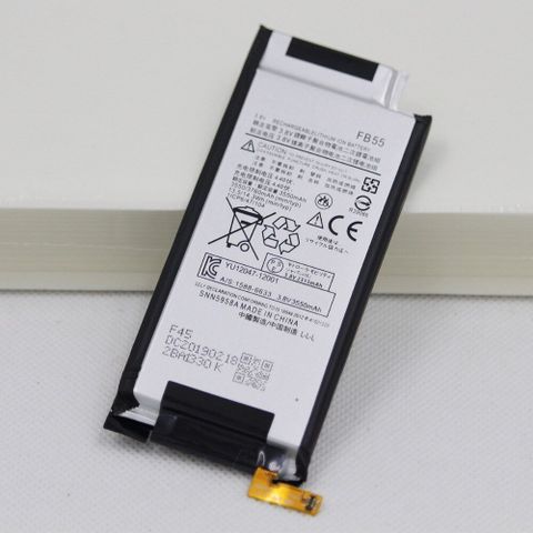 Thay Pin Motorola Z2 Play XT1710-09