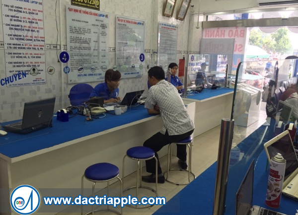 Thay pin iPhone SE quận 5 Thay pin iPhone SE quận 5