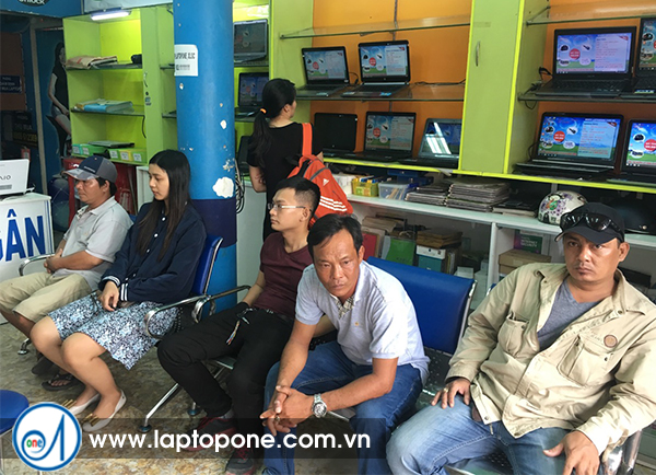 Mua máy tính bảng Sony cũ uy tín