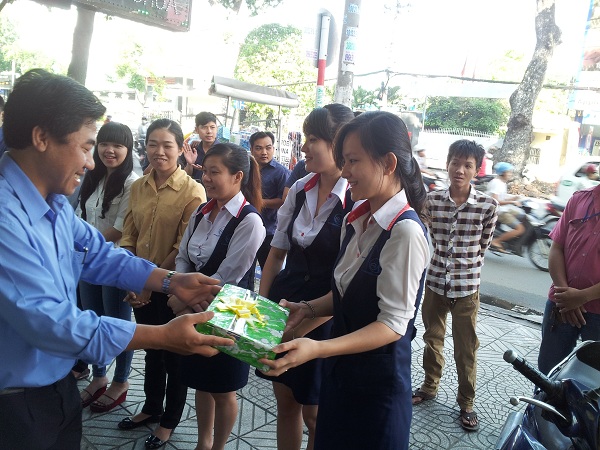 Thay pin iPad mini quận Tân Bình Thay pin iPad mini quận Tân Bình