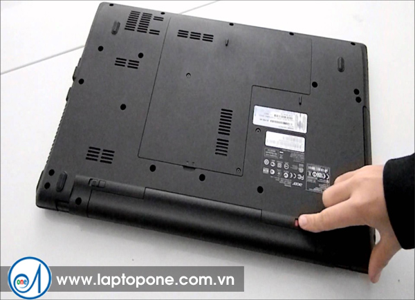 Thay Pin Laptop Acer E5-572G-7041 Thay pin laptop Acer E5-572G-7041 giá rẻ