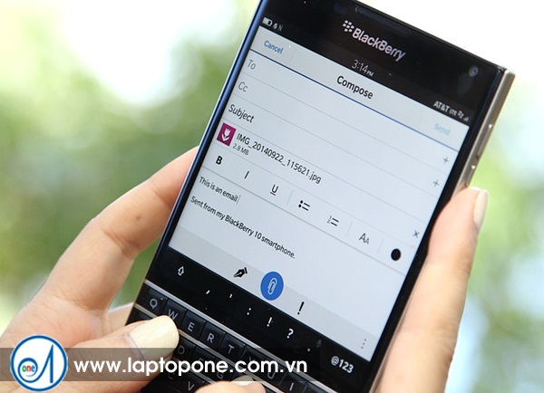 Thay bàn phím điện thoại Blackberry tại Trung Tâm Bảo Hành ONE Thay bàn phím điện thoại blackberry tphcm