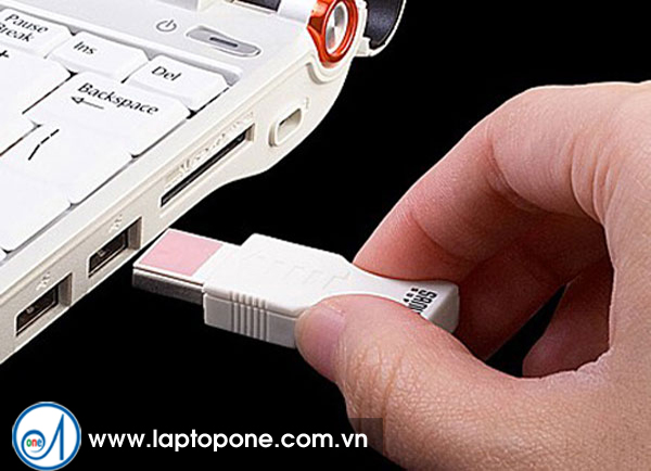 Công ty bán laptop cũ quận 1 uy tín