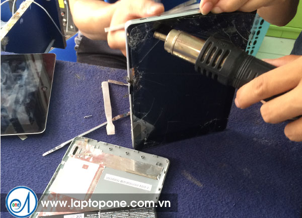 Awarded a yellow card to repair iPhone - iPad