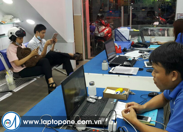 Mua điện thoại Oppo quận 11