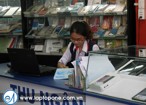 Mua điện thoại Asus quận 3