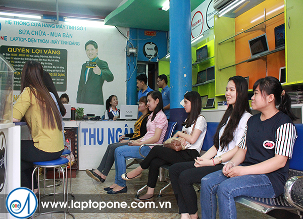 Mua Macbook Pro giá cao quận 7 