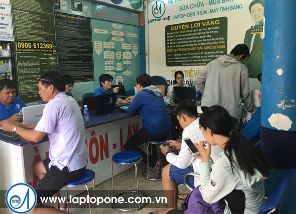 Mua máy tính bảng KNC giá cao 