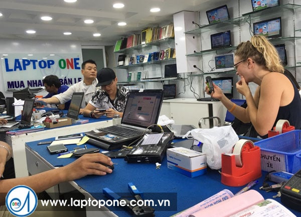 mua máy tính bảng Surface Pro quận Thủ Đức