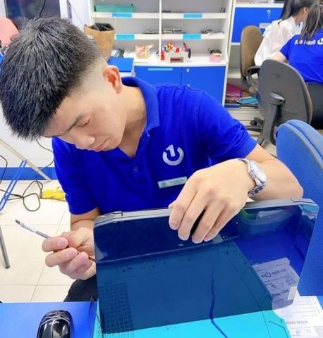 Sửa Macbook Bị Vô Nước Uy Tín