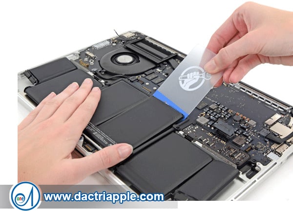 Thay pin Macbook Mini
