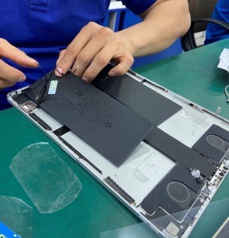 Thay Sửa IC Nguồn iPad 4