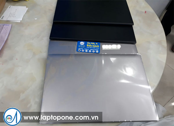Thay cảm ứng laptop Lenovo Yoga 900-13ISK 80MK TPHCM Thay cảm ứng laptop Lenovo Yoga 900-13ISK 80MK TPHCM