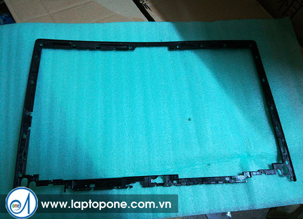 Thay cảm ứng laptop Lenovo Yoga 900-13ISK 80MK TPHCM Thay cảm ứng laptop Lenovo Yoga 900-13ISK 80MK TPHCM