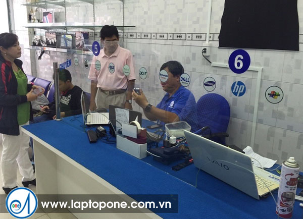 Thay cảm ứng laptop Lenovo Yoga 900S-12ISK 80ML TPHCM Thay cảm ứng laptop Lenovo Yoga 900S-12ISK 80ML TPHCM