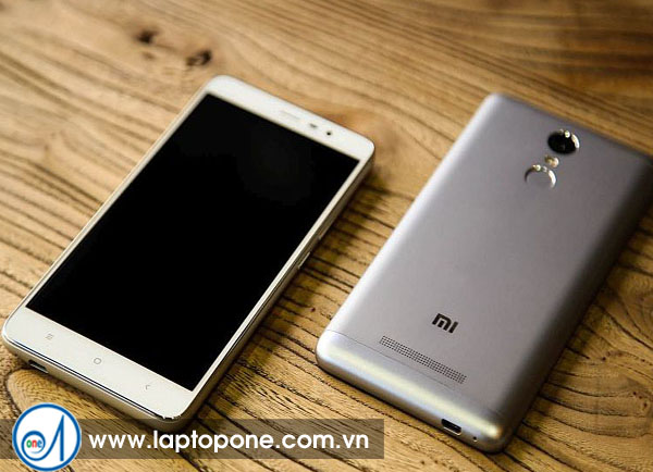 Thay cảm ứng Xiaomi Mi4 uy tín
