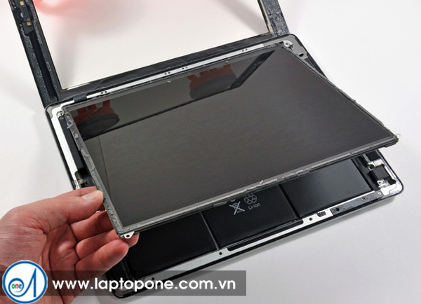 THAY MÀN HÌNH CẢM ỨNG IPAD 4 THAY MÀN HÌNH CẢM ỨNG IPAD 4
