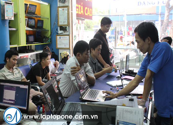 Thay màn hình laptop HP Spectre x360 chính hãng 