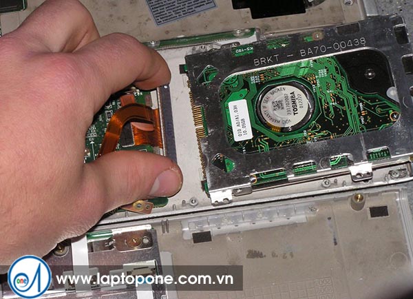 Thay ổ cứng laptop Gateway LT22 LT2203 quận Tân Phú Thay ổ cứng laptop Gateway LT22 LT2203 quận Tân Phú