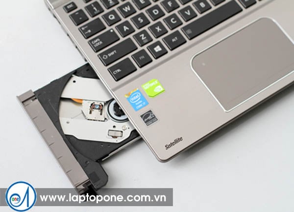 Thay ổ dvd laptop Asus quận 3 Thay ổ dvd laptop Asus quận 3