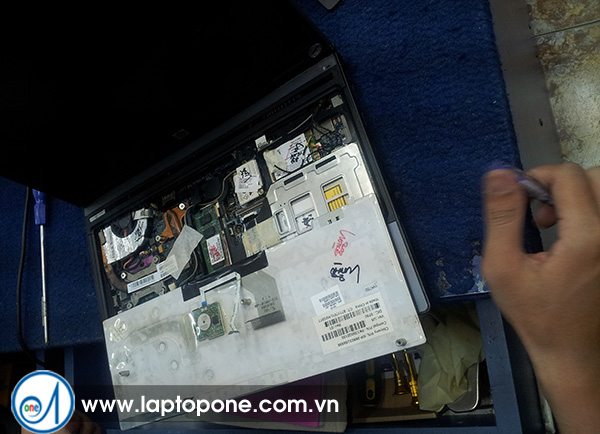 Thay ổ DVD laptop Samsung X120 R428 R470 Thay ổ DVD laptop Samsung X120 R428 R470