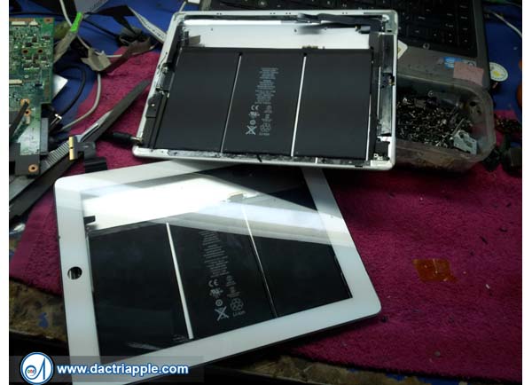 Thay pin iPad 4 quận 7 Thay pin iPad 4 quận 7