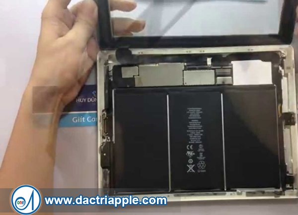 Thay pin iPad Air quận 7